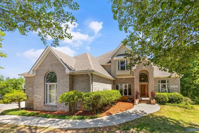 11005 Stone Mountain Drive, Huntsville, AL 35803