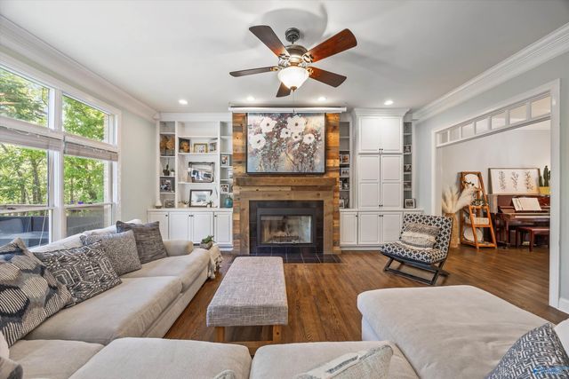 11005 Stone Mountain Drive, Huntsville, AL 35803