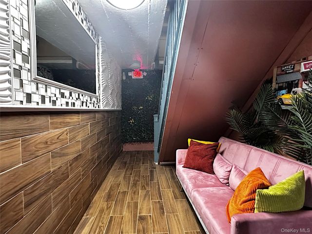 153 Fifth Avenue 5, Pelham, NY 10803