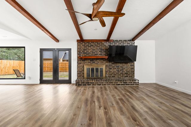 612 Meadowbrook DR, Georgetown, TX 78628