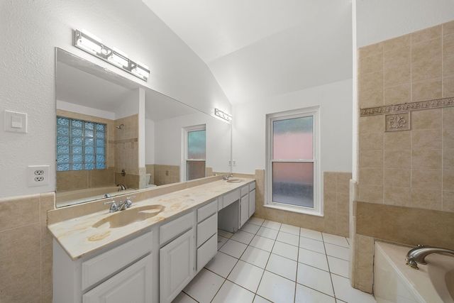 4952 Hollow Ridge Road, Dallas, TX 75227