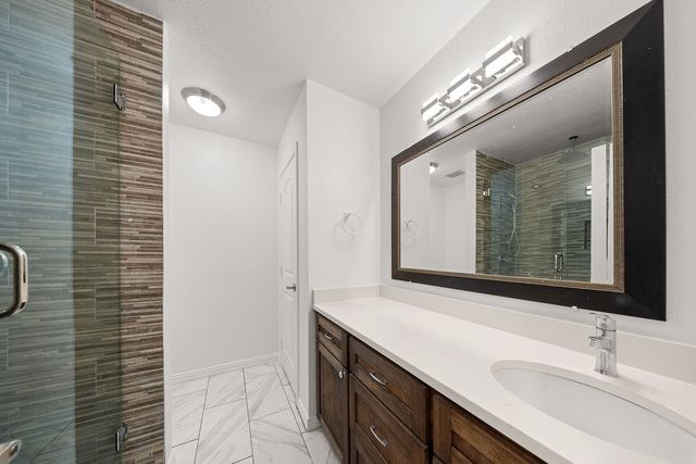 4952 Hollow Ridge Road, Dallas, TX 75227
