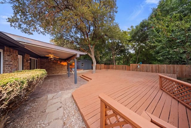 4952 Hollow Ridge Road, Dallas, TX 75227
