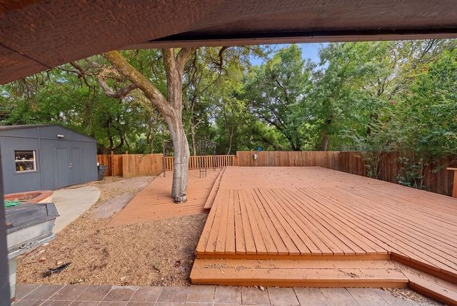 4952 Hollow Ridge Road, Dallas, TX 75227