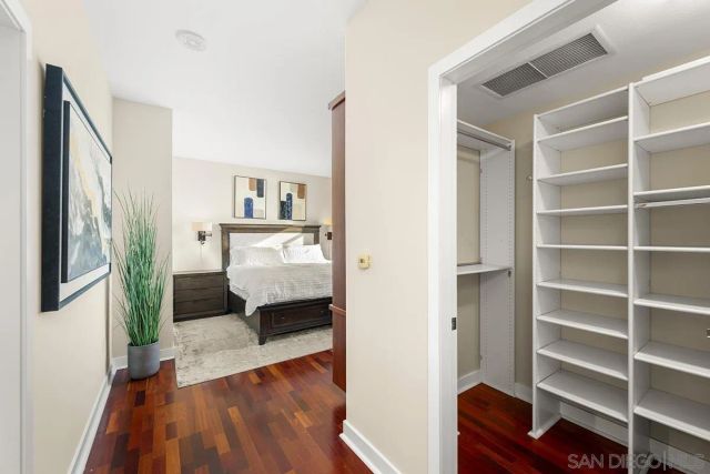 700 W Harbor 1204, San Diego, CA 92101