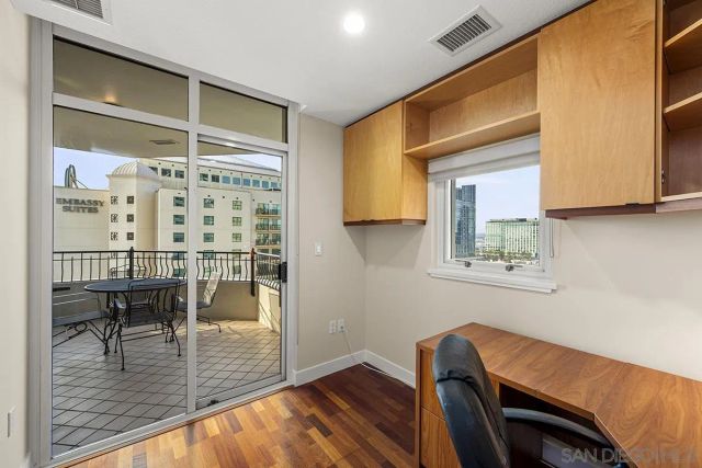 700 W Harbor 1204, San Diego, CA 92101