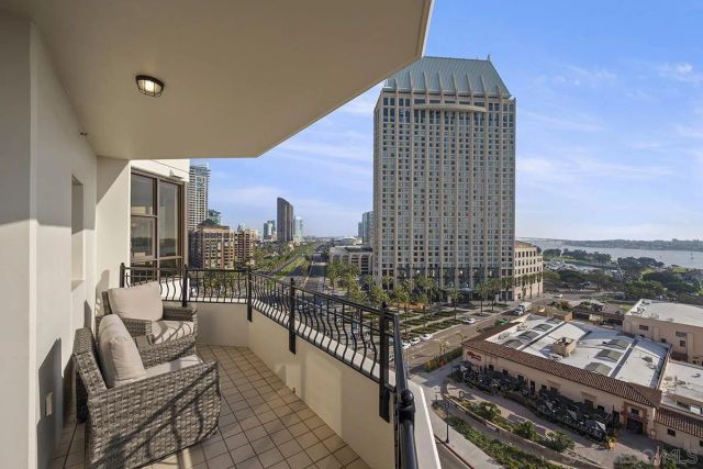 700 W Harbor 1204, San Diego, CA 92101