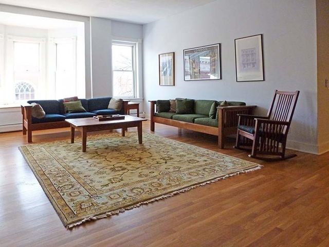 29 Pleasant St 1, Northampton, MA 01060