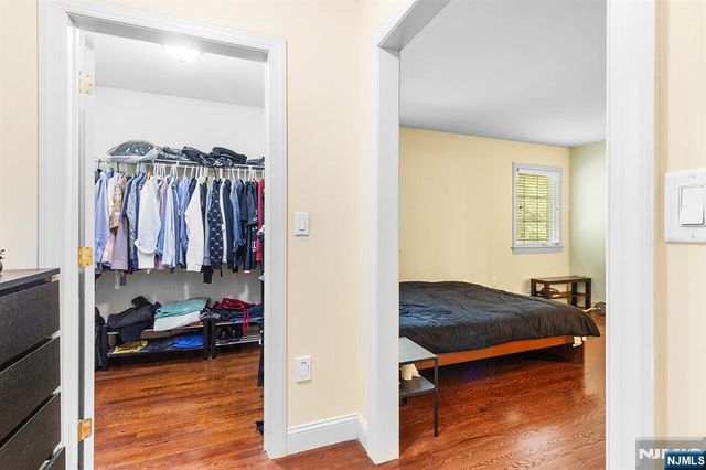 5 Kenyon Court, Norwood, NJ 07648