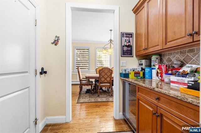 5 Kenyon Court, Norwood, NJ 07648