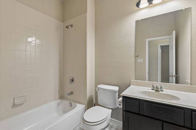 1916 Megan Creek Drive, Little Elm, TX 75068