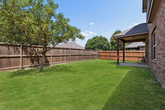 1916 Megan Creek Drive, Little Elm, TX 75068