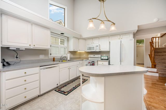 104 Foxcrest Court, Cary, NC 27513