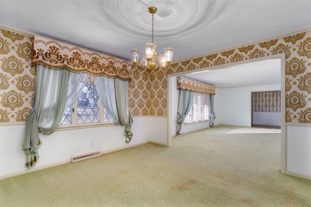 1562 N Maple Street, Buffalo, MO 65622