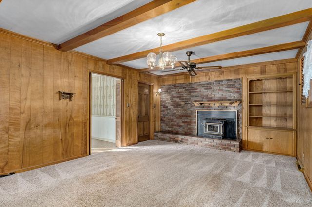 1562 N Maple Street, Buffalo, MO 65622