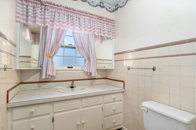 1562 N Maple Street, Buffalo, MO 65622