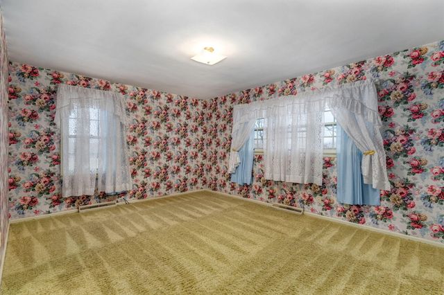 1562 N Maple Street, Buffalo, MO 65622