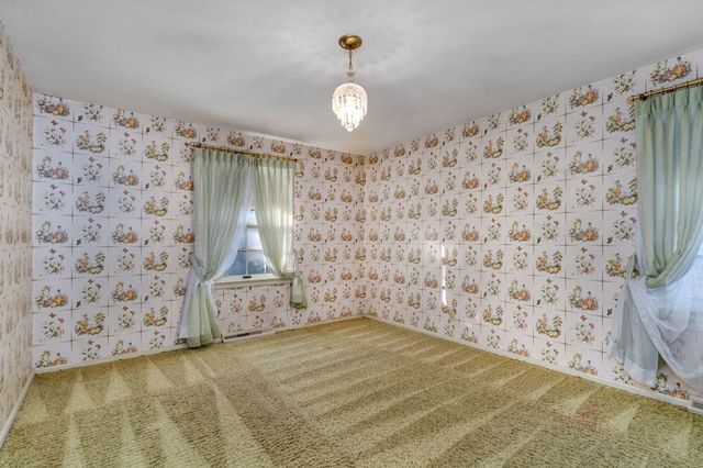 1562 N Maple Street, Buffalo, MO 65622