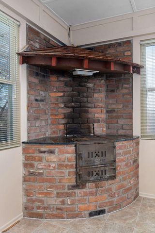 1562 N Maple Street, Buffalo, MO 65622