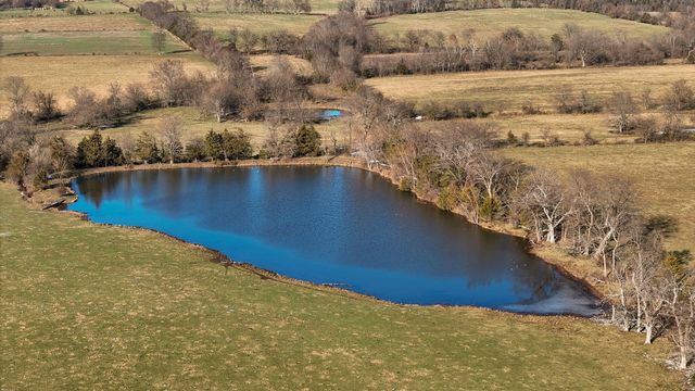 1562 N Maple Street, Buffalo, MO 65622