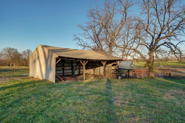 1562 N Maple Street, Buffalo, MO 65622