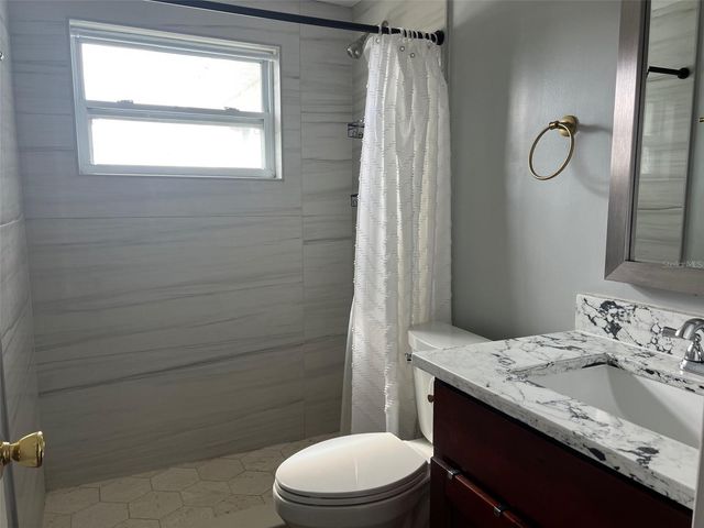 5046 VICTORIA LANE, Holiday, FL 34690