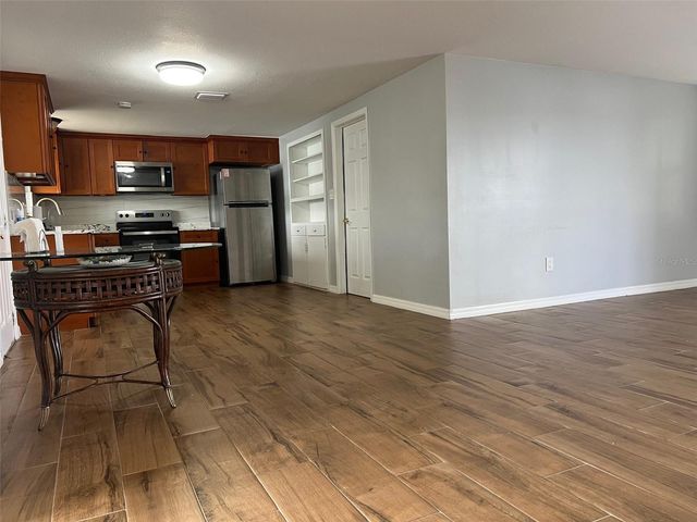 5046 VICTORIA LANE, Holiday, FL 34690