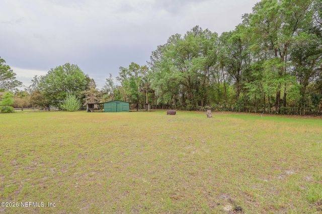 239 LYNNE Drive, Palatka, FL 32177