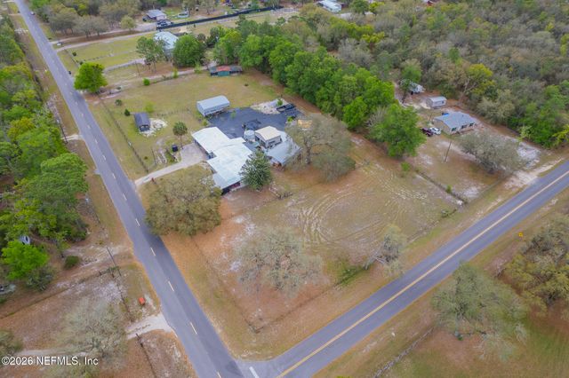 239 LYNNE Drive, Palatka, FL 32177