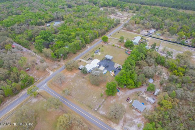 239 LYNNE Drive, Palatka, FL 32177