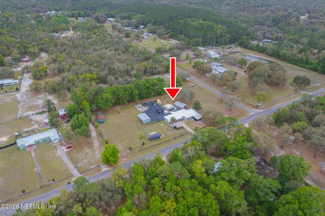 239 LYNNE Drive, Palatka, FL 32177
