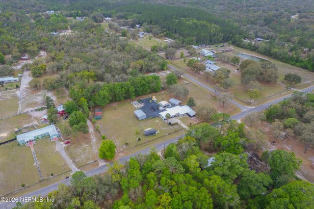 239 LYNNE Drive, Palatka, FL 32177