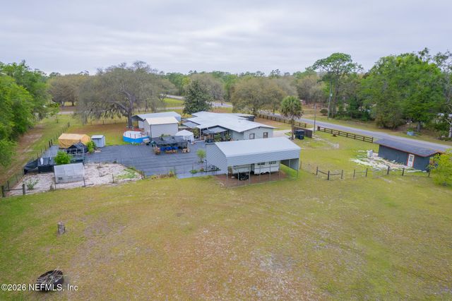 239 LYNNE Drive, Palatka, FL 32177