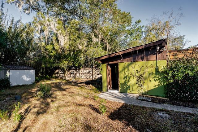 612 N SALISBURY AVENUE, Deland, FL 32720