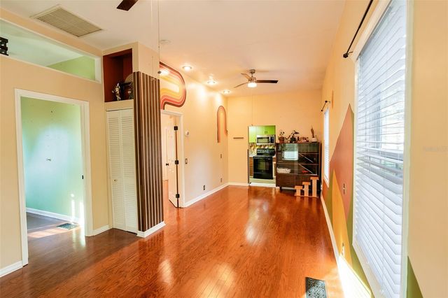 612 N SALISBURY AVENUE, Deland, FL 32720