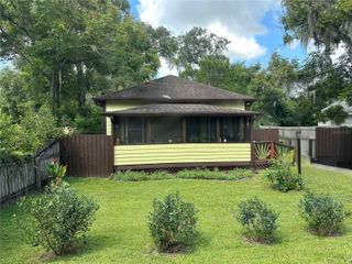 612 N SALISBURY AVENUE, Deland, FL 32720