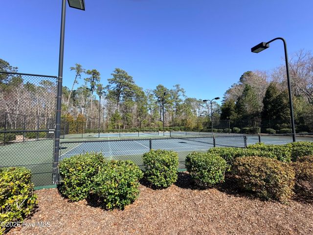221 Woodlands Way Unit 16, Calabash, NC 28467