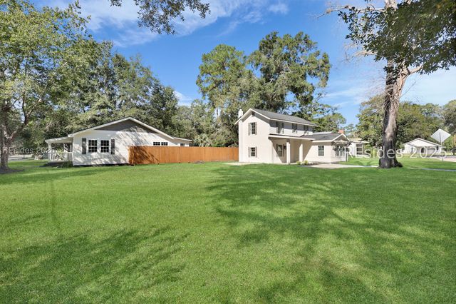 617 N Jasper St, Ridgeland, SC 29936