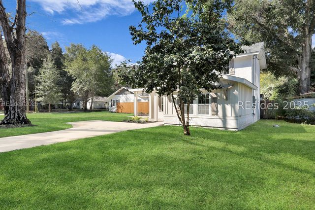 617 N Jasper St, Ridgeland, SC 29936