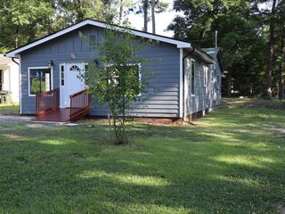 1204 New Doris Street, Dalton, GA 30721