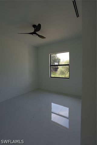 2512 40th ST SW, Lehigh Acres, FL 33976