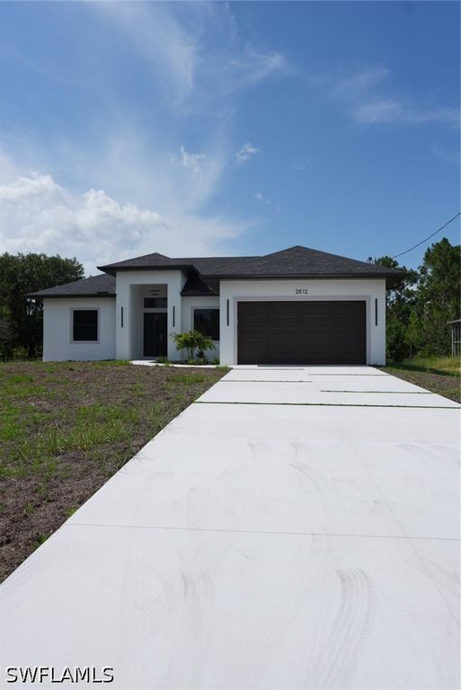 2512 40th ST SW, Lehigh Acres, FL 33976
