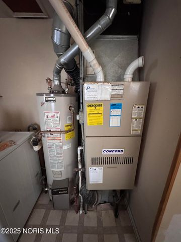 110 Mount Vernon Place, Walbridge, OH 43465