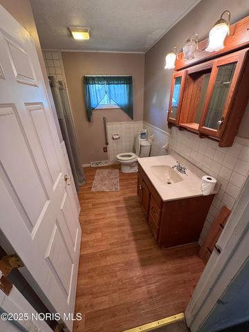 110 Mount Vernon Place, Walbridge, OH 43465