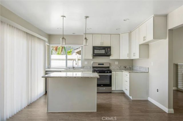 20042 Royal Oak Court, Yorba Linda, CA 92886
