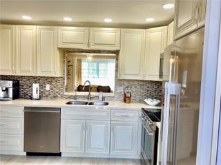 619 NE 14th Avenue 301, Hallandale Beach, FL 33009