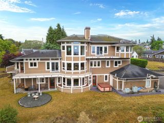 706 W 4th Street, Port Angeles, WA 98363
