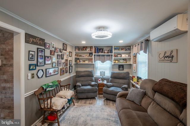 123 HOMESTEAD AVE, Hamilton, NJ 08610