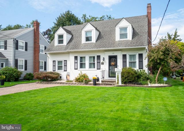 123 HOMESTEAD AVE, Hamilton, NJ 08610