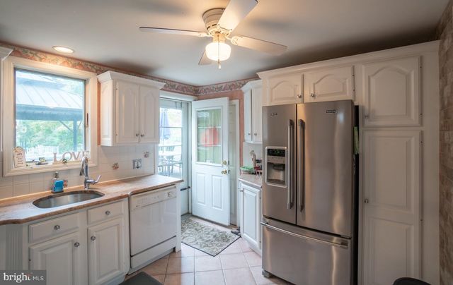 123 HOMESTEAD AVE, Hamilton, NJ 08610